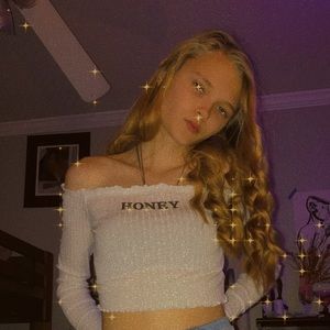 Long sleeve Honey crop top